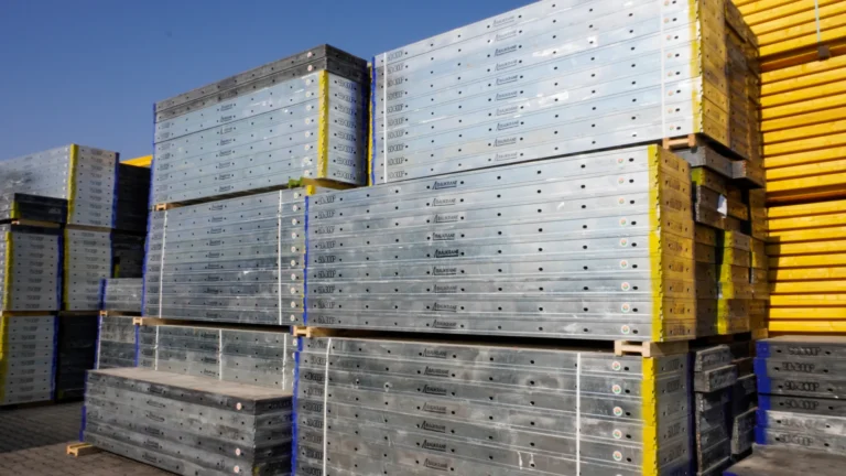 Mboard_edited-4329_edited