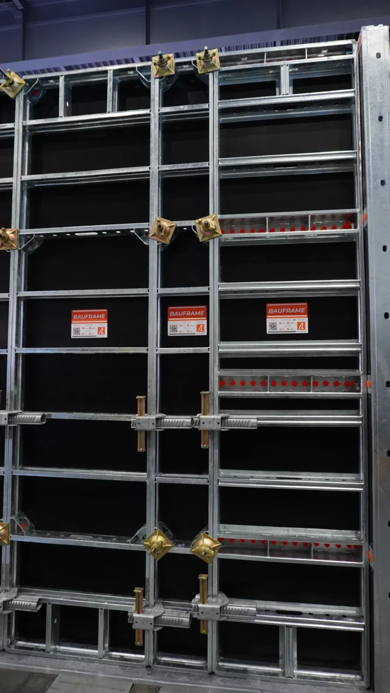 bauframe alu i bauframe cały kadr_edited