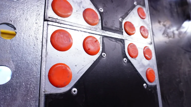 stalowe kopyto bautekk 2_edited