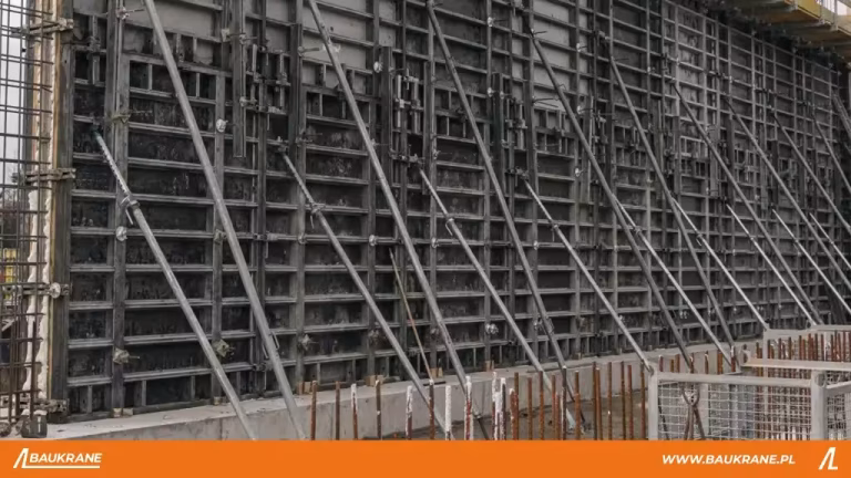 Installation for the processing of bio-waste